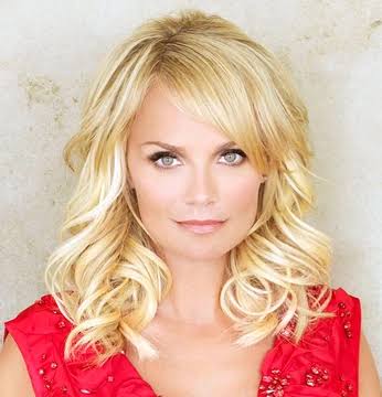 Kristin Chenoweth Bra Size Measurements Husband Net Worth Family